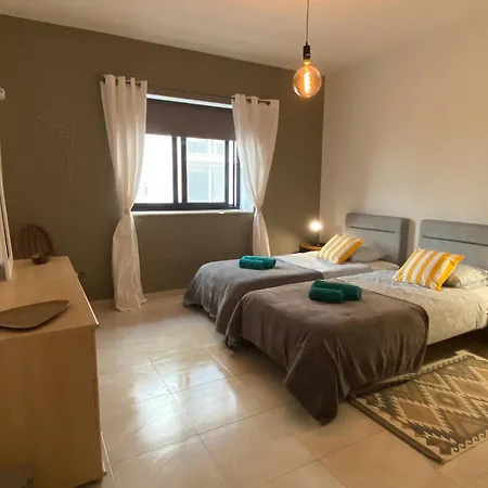 Elegant Sea View 3 Bed 2 Bath In Sliema With Parking *