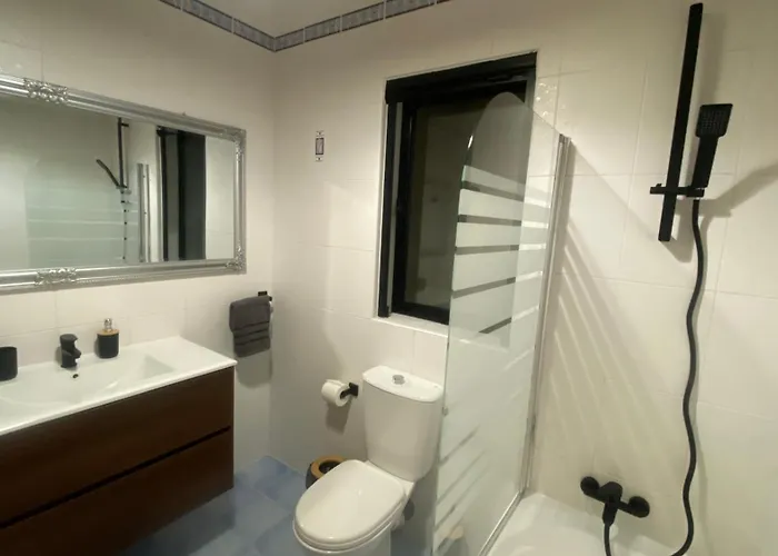 Elegant Sea View 3 Bed 2 Bath In Sliema With Parking Gzira